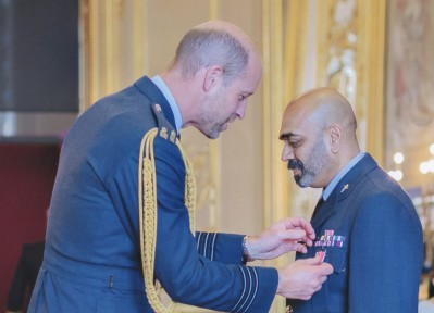 Picture of Ankur being presented his OBE by HRH The Prince of Wales image widget