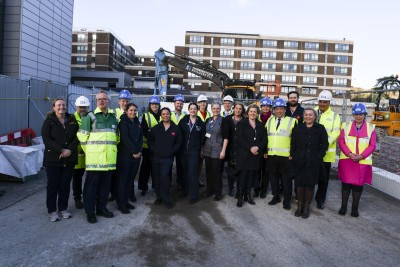 ground breaking022.jpg